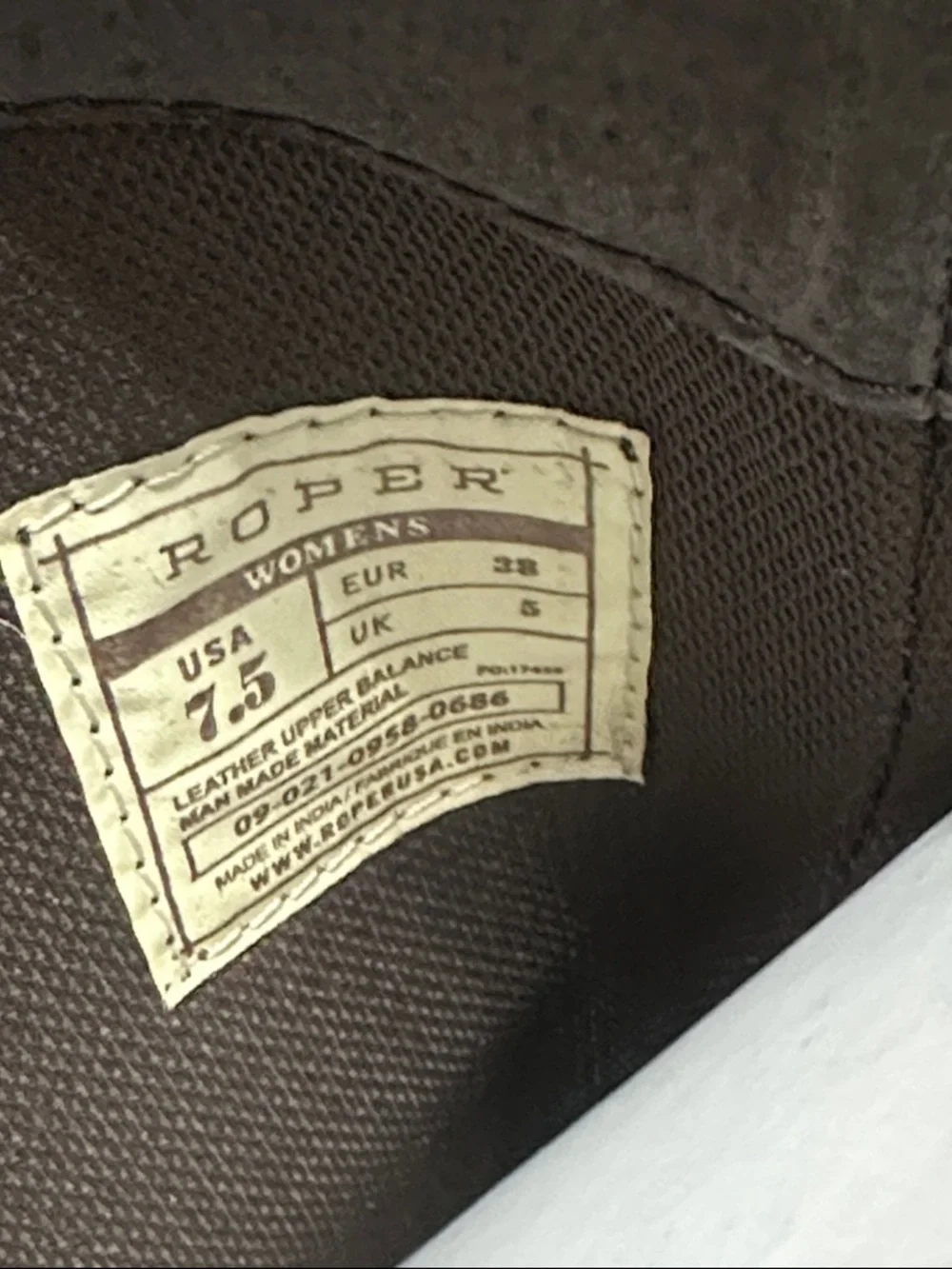 NWT Roper Miranda Dark Brown Studded Round toe Harness Riding Boots 7.5 - Picture 6 of 7